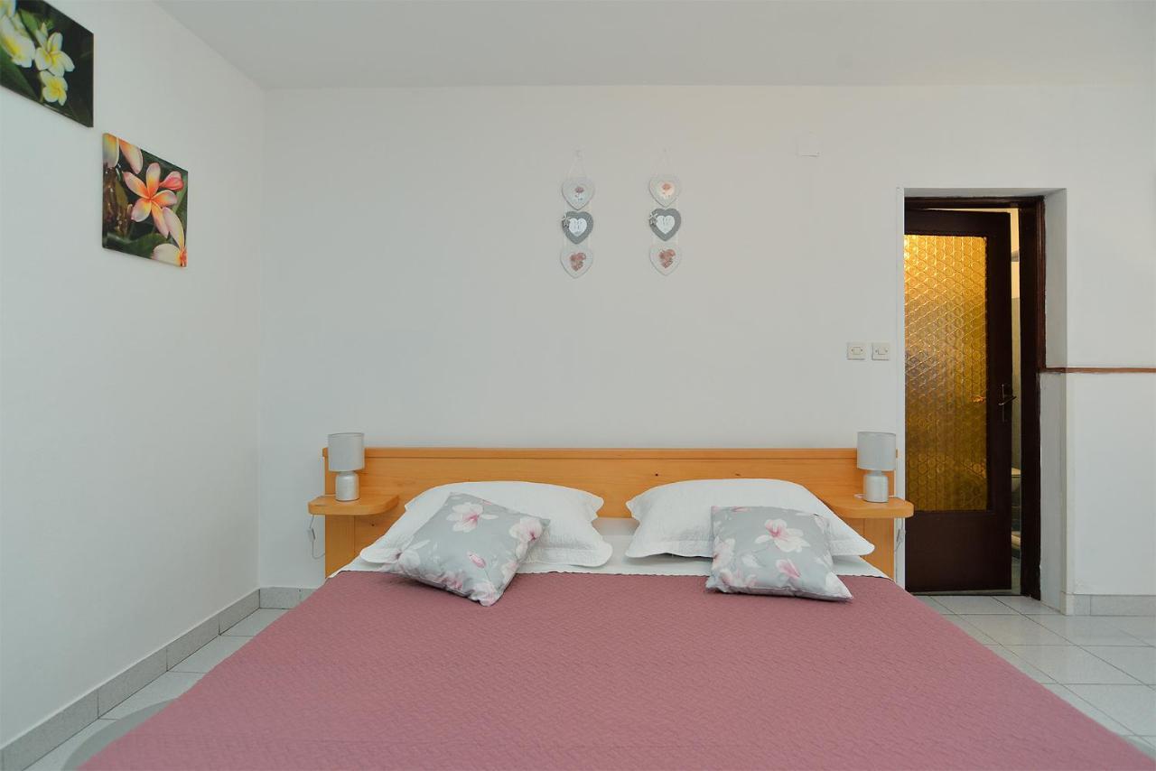 Apartment Dulijana 2042 Πούλα Εξωτερικό φωτογραφία