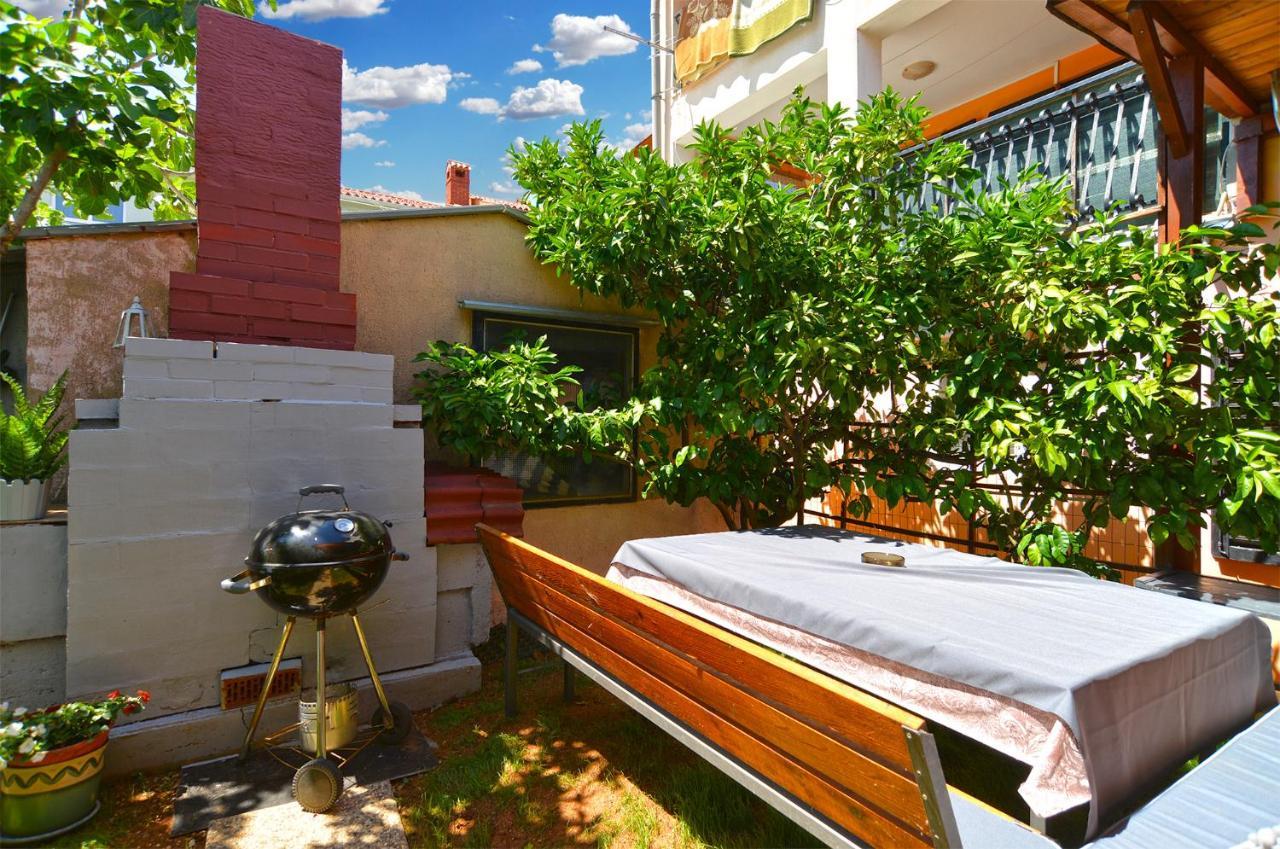 Apartment Dulijana 2042 Πούλα Εξωτερικό φωτογραφία
