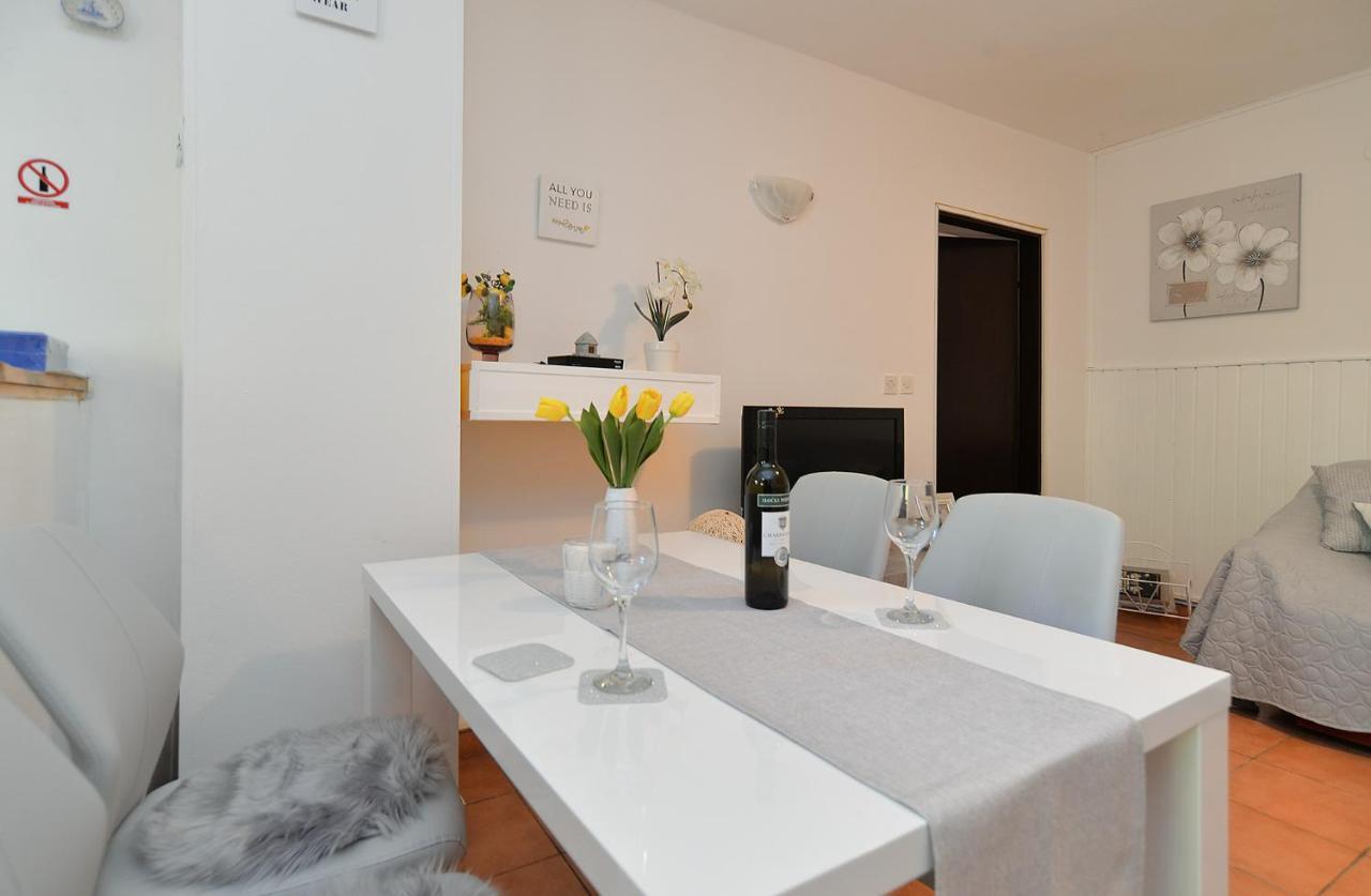 Apartment Dulijana 2042 Πούλα Εξωτερικό φωτογραφία