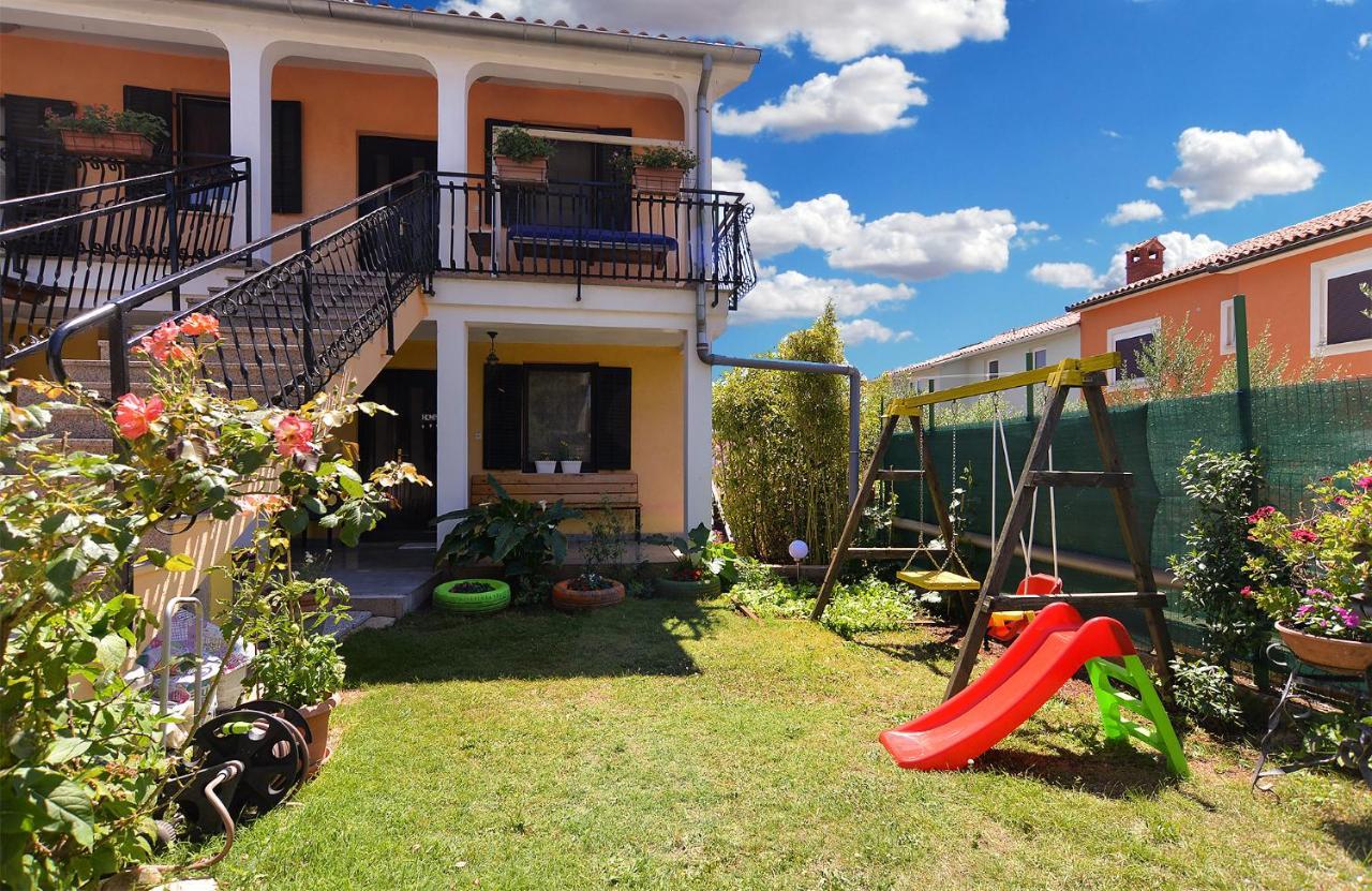 Apartment Dulijana 2042 Πούλα Εξωτερικό φωτογραφία